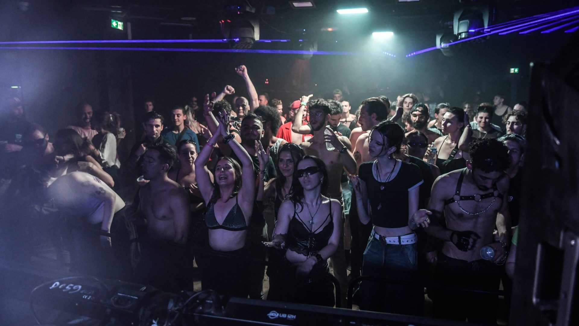Organiser une soirée en club en tant que collectif à Montpellier
