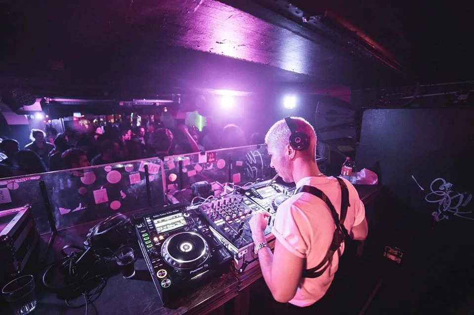 LABEL AFFAIRE X 2-STEPPERS : PAPA NUGS, LONGNECK & MORE