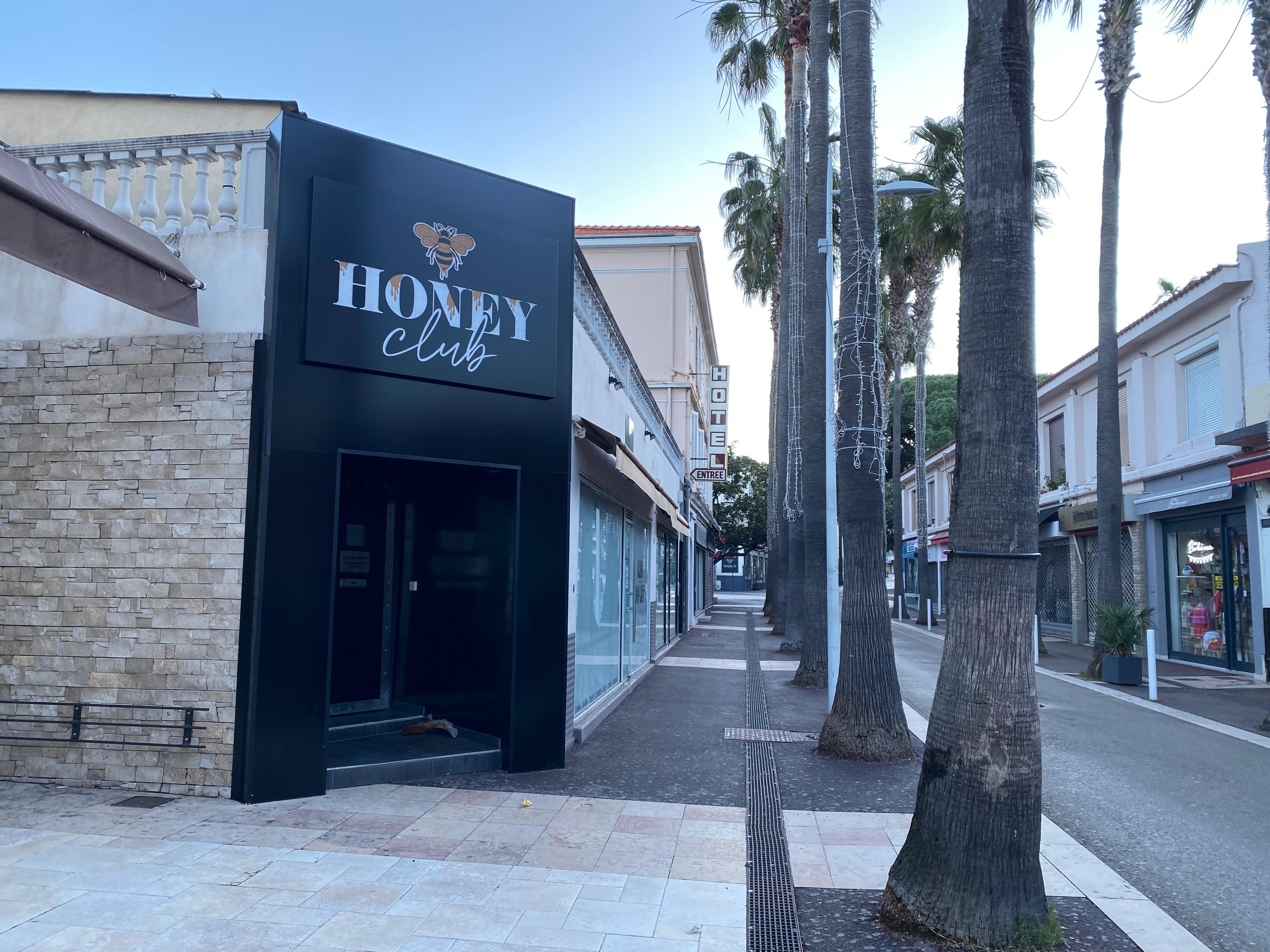 Honey Club