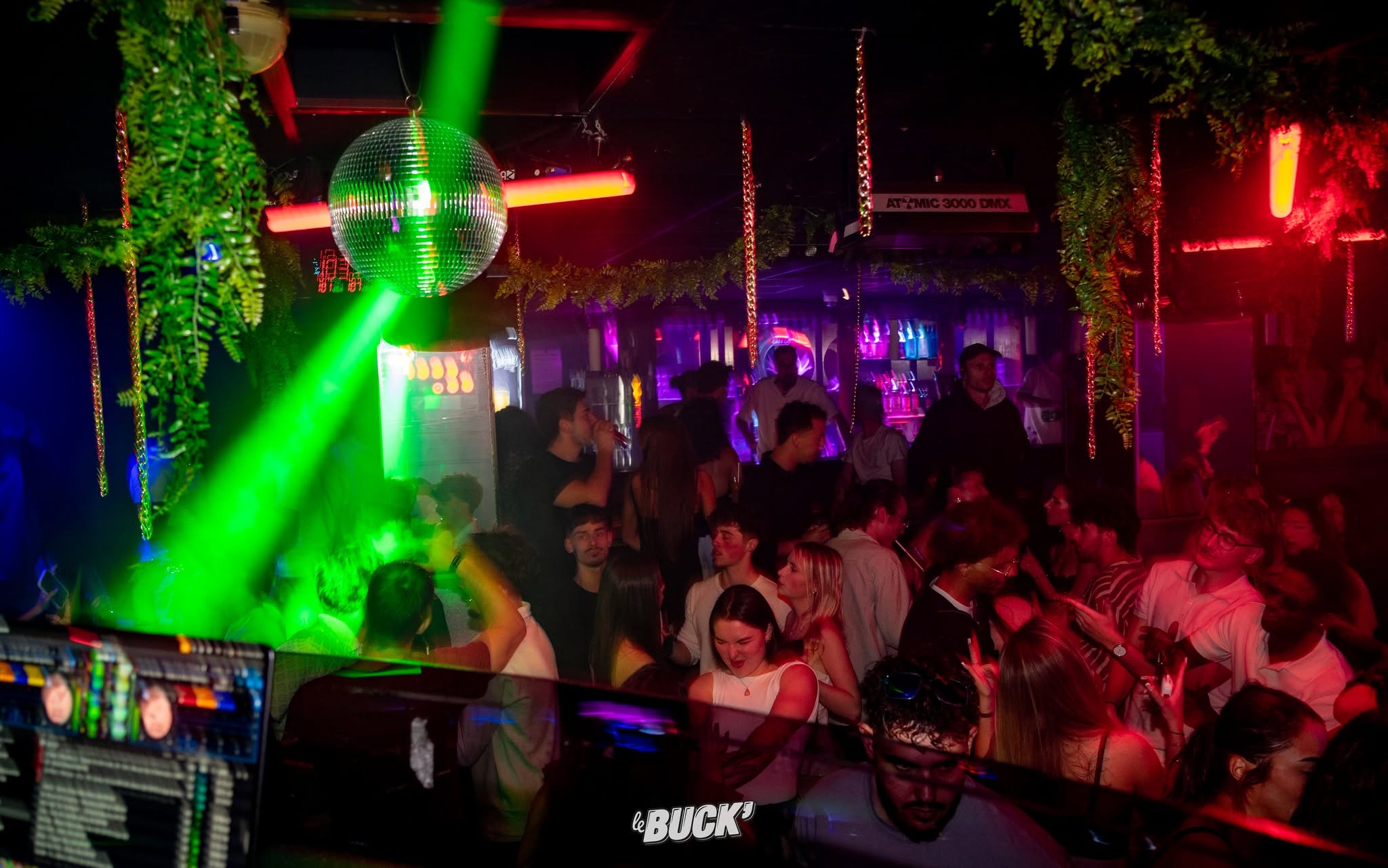 Le Buckingham Club